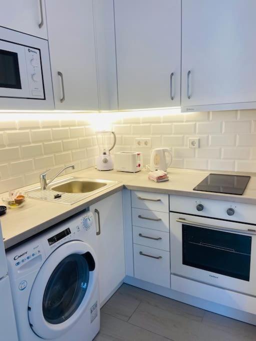 Urban Place In Marbella Close To Beach With Garage Екстериор снимка
